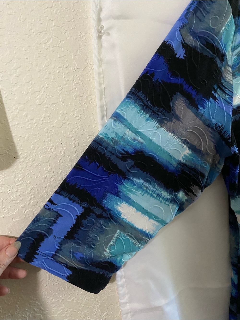 JM Collection Woman 3X Blue Abstract Embroidered Textured 3/4 Sleeve Top - Picture 5 of 11